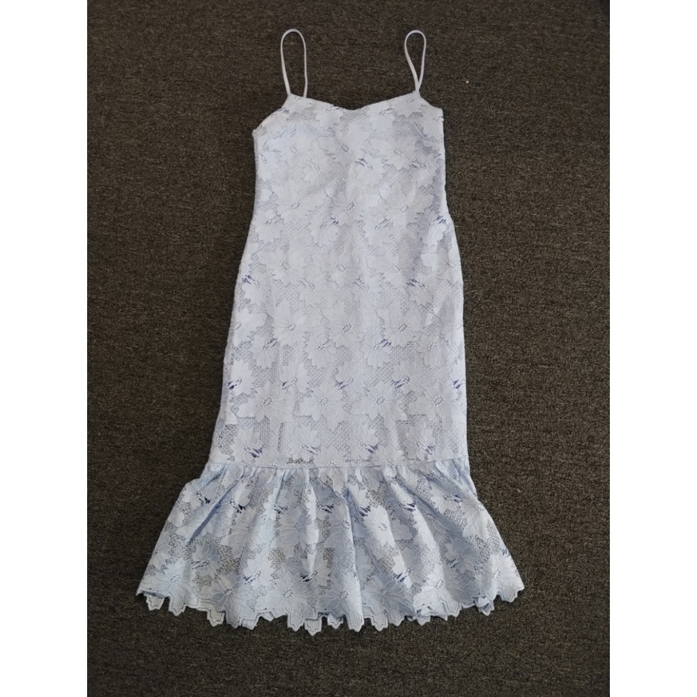 Perwinkle blue cocktail dress, mermaid fit.